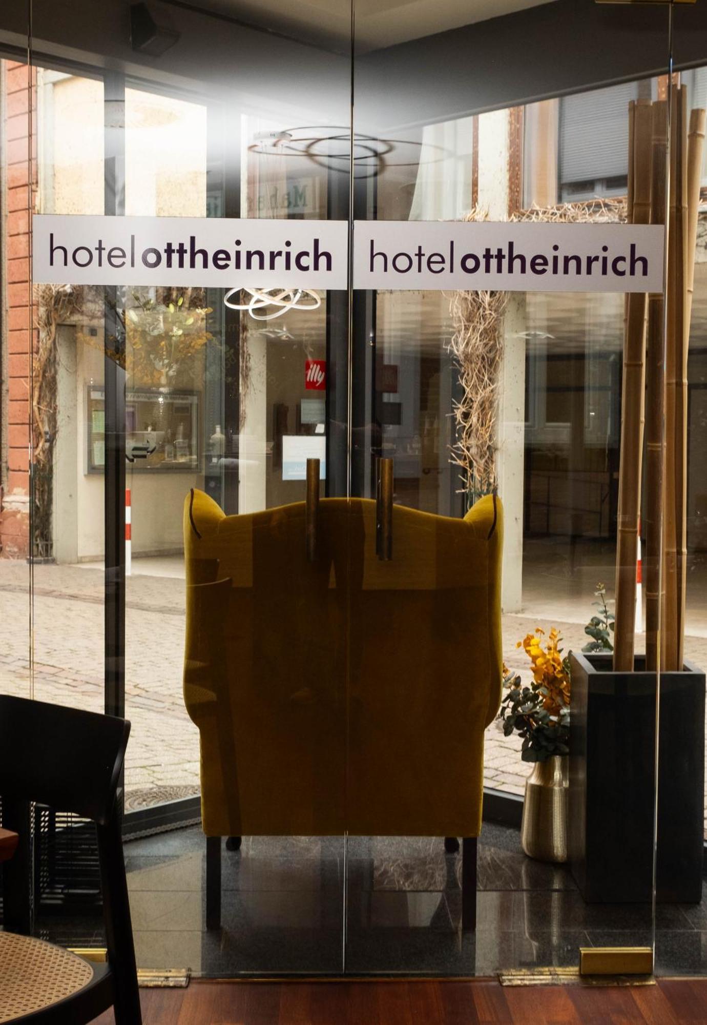 Hotel Ottheinrich Вайнхайм Экстерьер фото